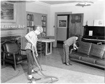 Vacuumig and dusting